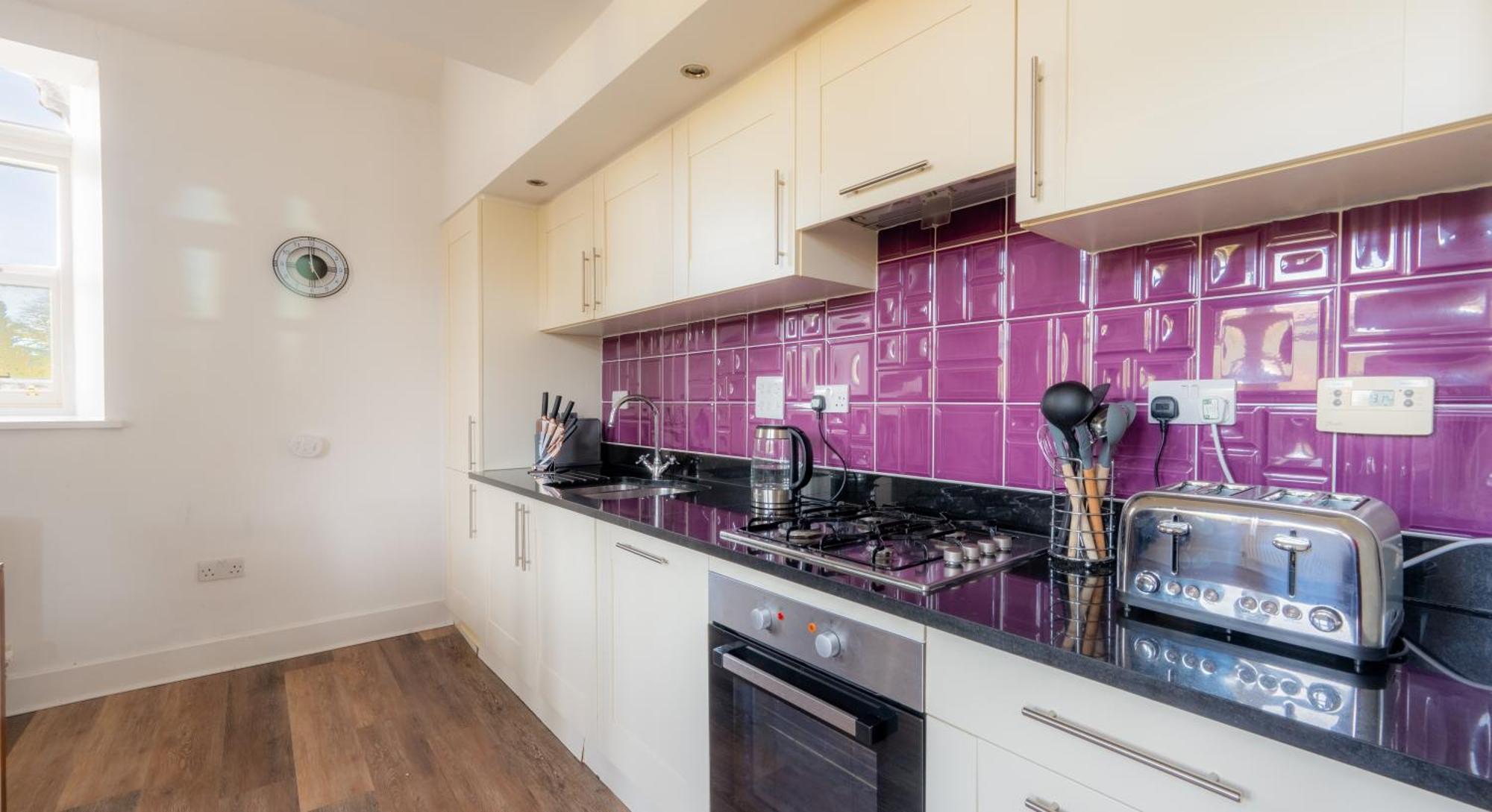 The Caledonian 3 Bedroom Self Catering Apartment In Historic Abbey Форт Аугустус Экстерьер фото